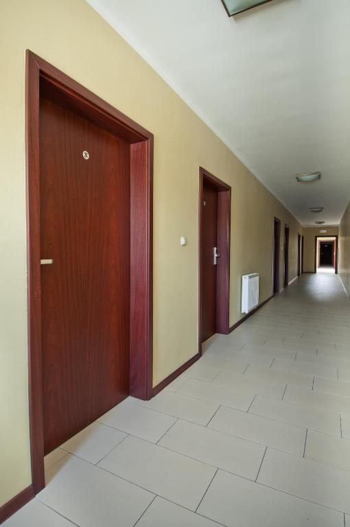Hotel Grant Leszno  Εξωτερικό φωτογραφία